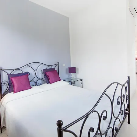 Bed & Breakfast The Divine Verbania