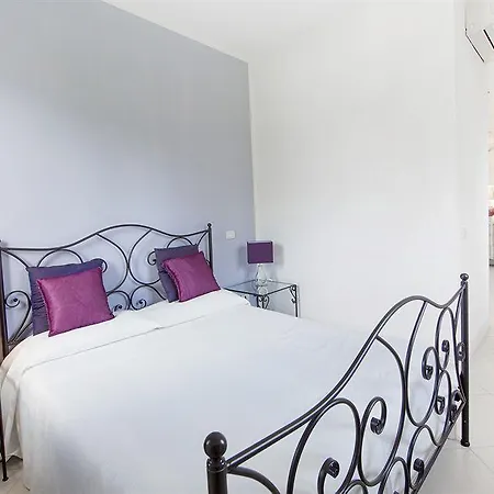 Bed & Breakfast The Divine Verbania