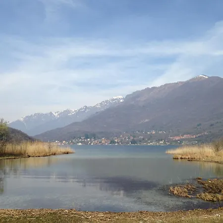 Alojamento de Acomodação e Pequeno-almoço The Divine Verbania