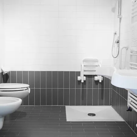 The Divine Bed and Breakfast 4*