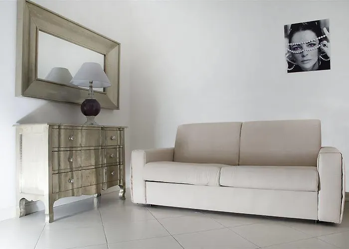 The Divine Alojamento de Acomodação e Pequeno-almoço 4*